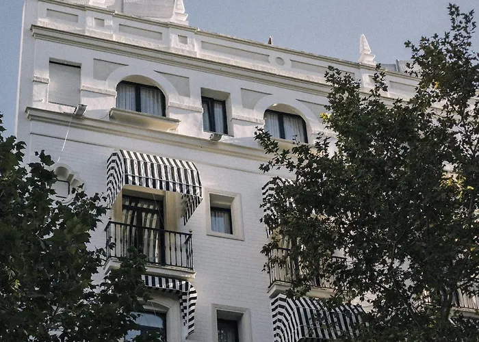 Petit Palace Puerta De Triana